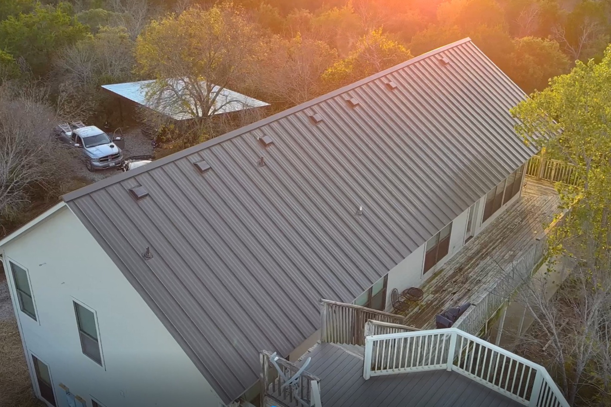 Standing Seam Metal Roofing_2048x1367