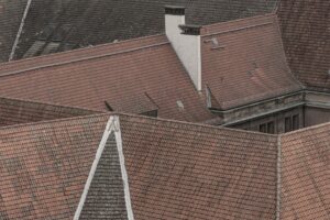 aging roof materials Hudson Oaks TX